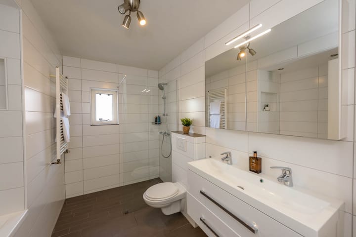 Foto 4 van Van Swietenstraat 1