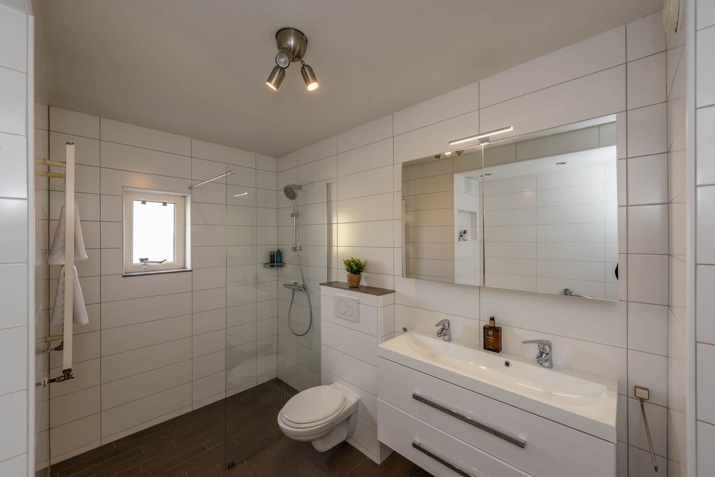 Foto 25 van Van Swietenstraat 1