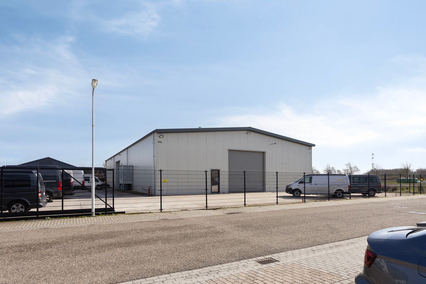 Bekijk foto 3 van Kobaltstraat 3