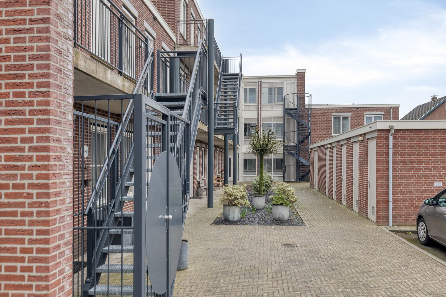 Foto 40 van Nijverheidsstraat 1-04