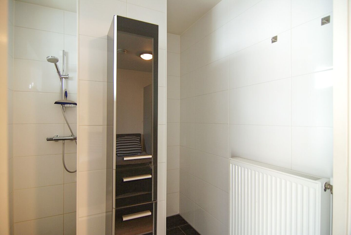 Turnkey apartment with balcony in the heart of De Pijp — 12