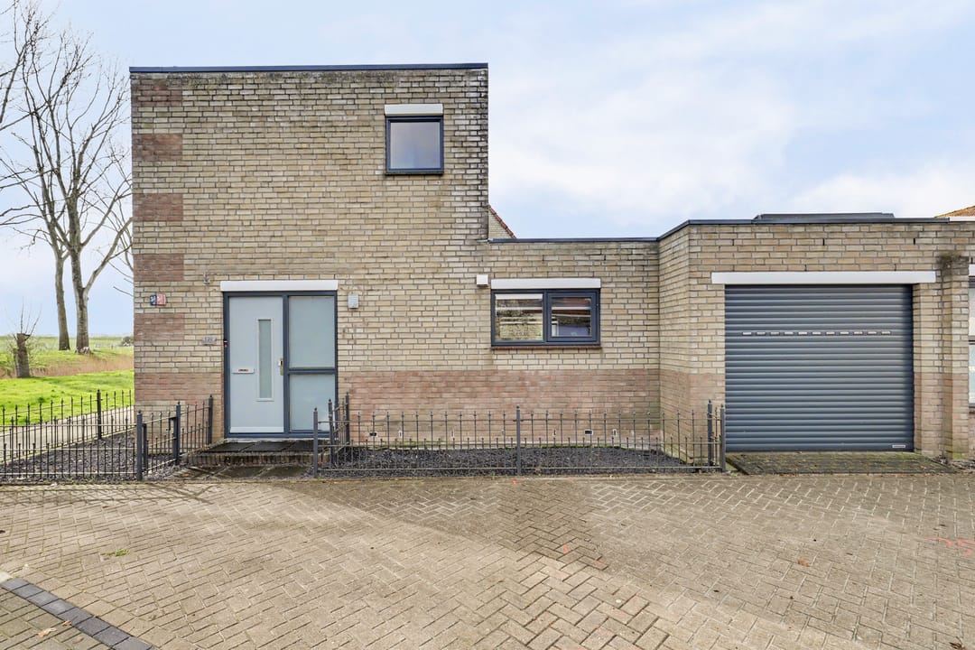 Foto 2 van Mina Krüseman-erf 130