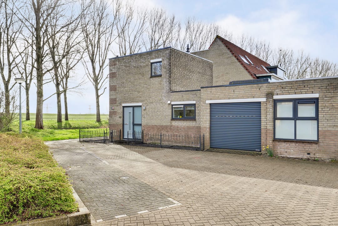 Foto 32 van Mina Krüseman-erf 130