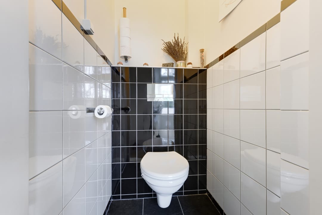 Renovated Apartment with Three Bedrooms and City Views in Bezuidenhout — 22