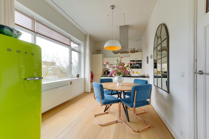 Foto 2 van Van Heutszstraat 106