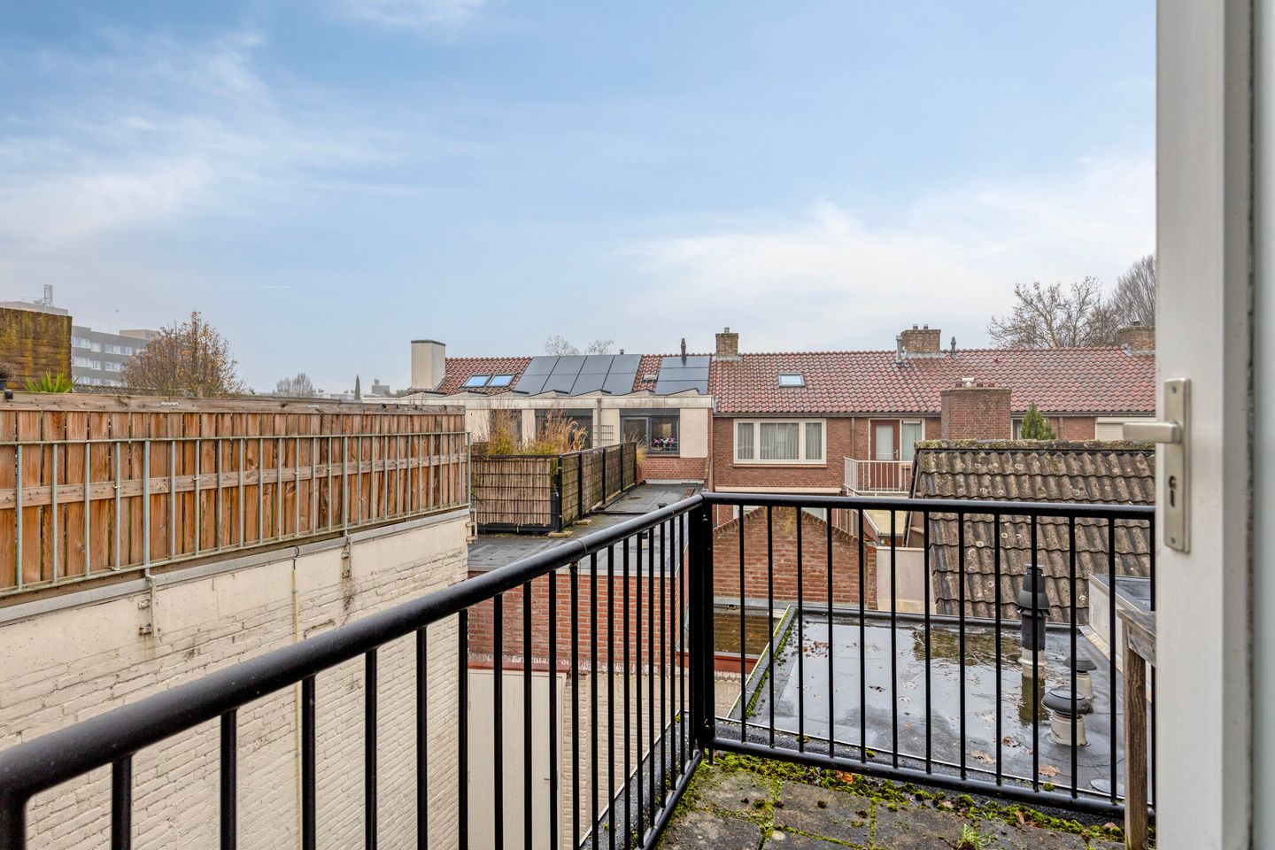 Renovated Maisonette with Roof Terrace in Central Eindhoven — 17