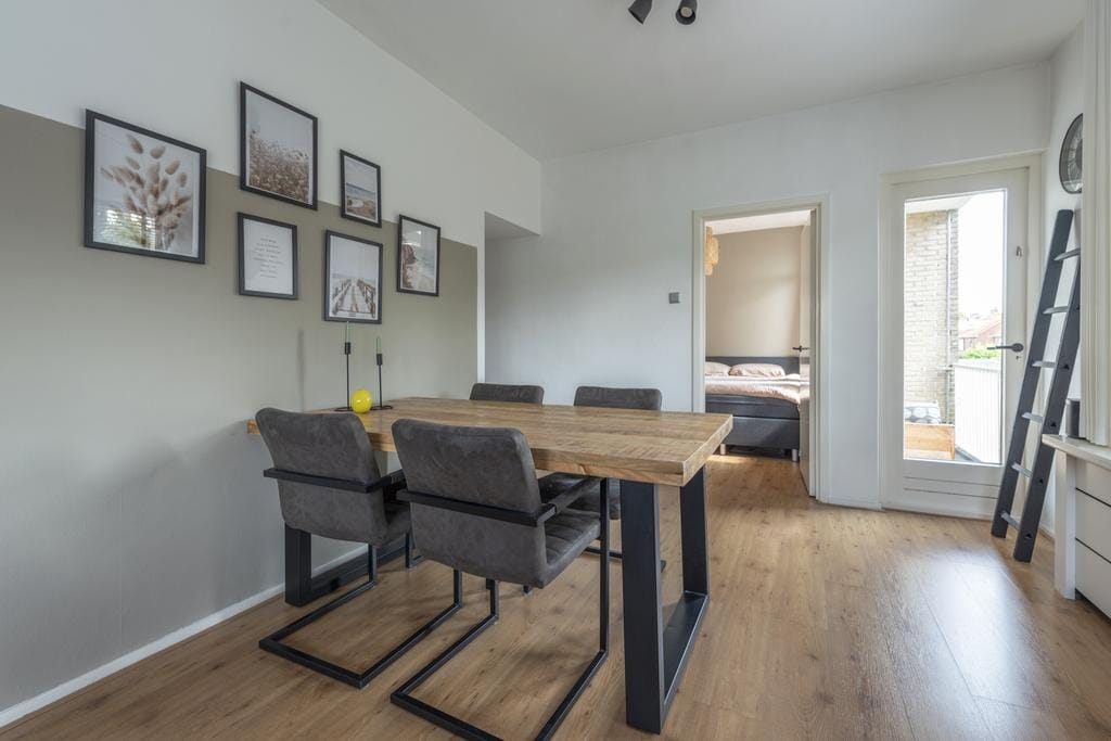 Foto 16 van Loosdrechtseweg 141