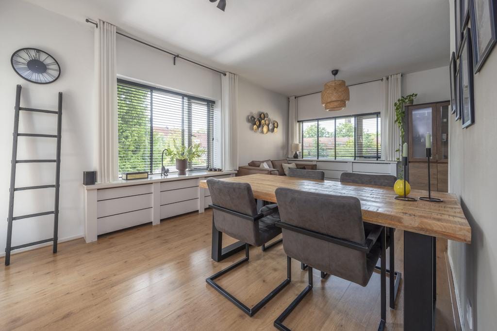 Foto 11 van Loosdrechtseweg 141