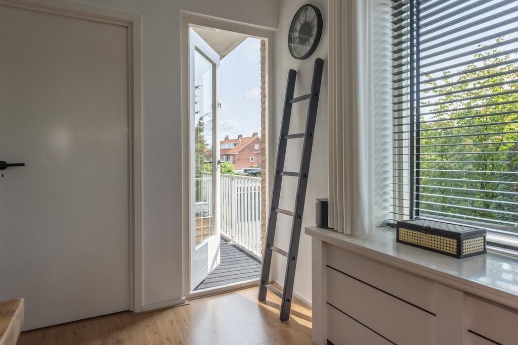 Foto 17 van Loosdrechtseweg 141