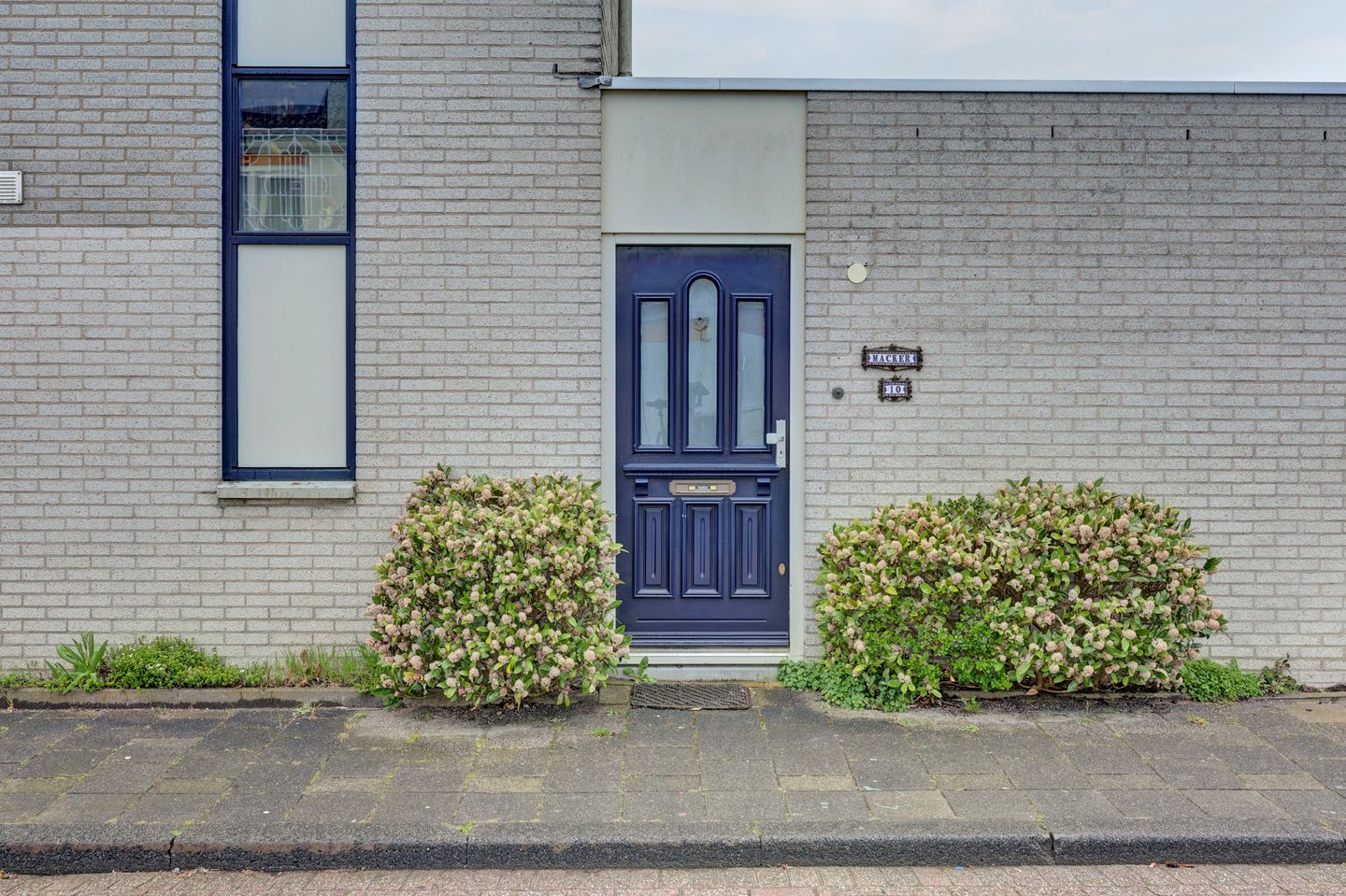 Life-cycle suitable corner home with sunny south-facing garden in Schenkel — 14