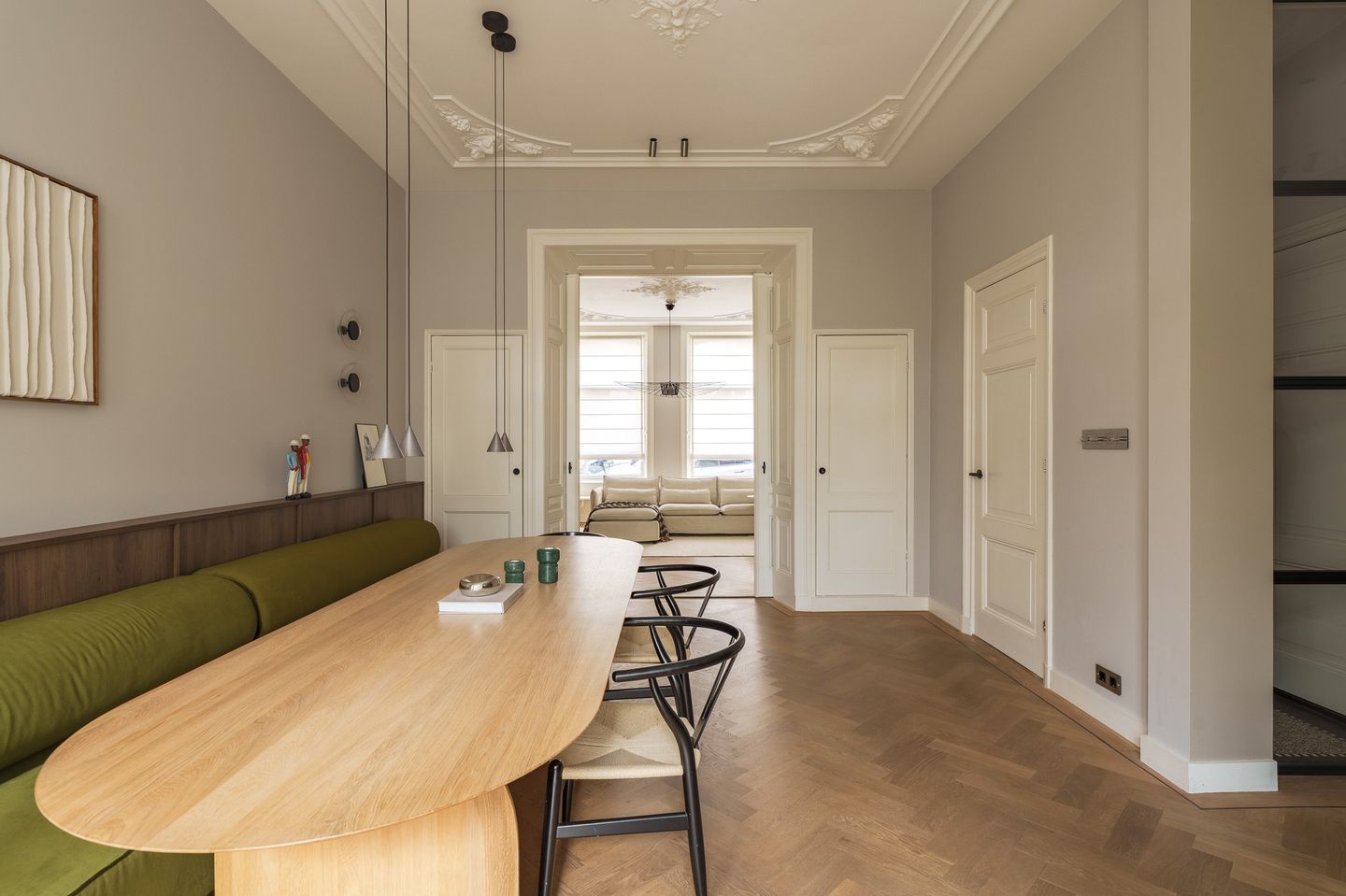 Elegant Parterre Apartment with Direct Access to Sunny Court Park in Duinoord — 19