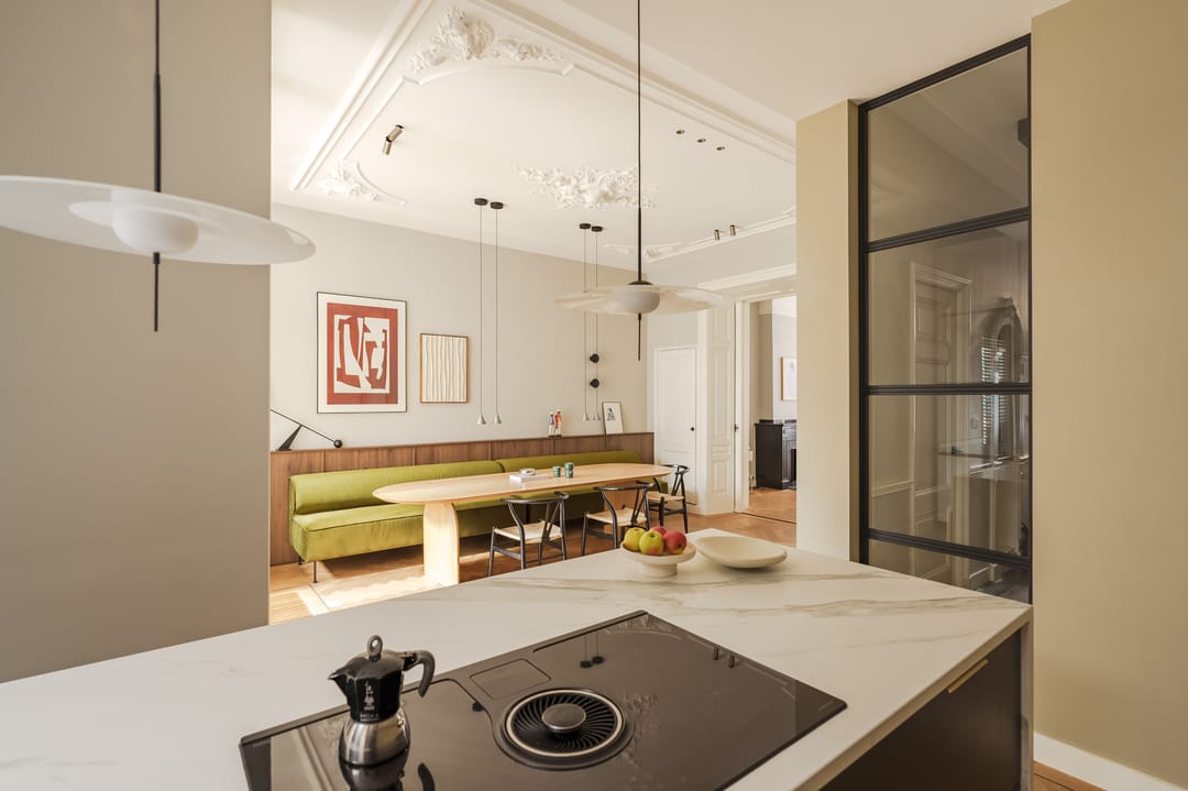 Elegant Parterre Apartment with Direct Access to Sunny Court Park in Duinoord — 31