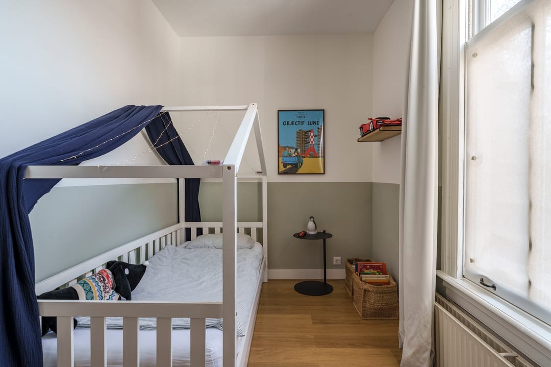 Elegant Parterre Apartment with Direct Access to Sunny Court Park in Duinoord — 42