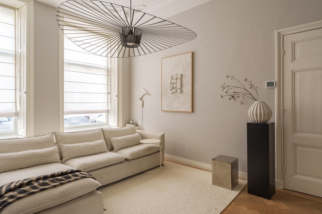 Elegant Parterre Apartment with Direct Access to Sunny Court Park in Duinoord — 13
