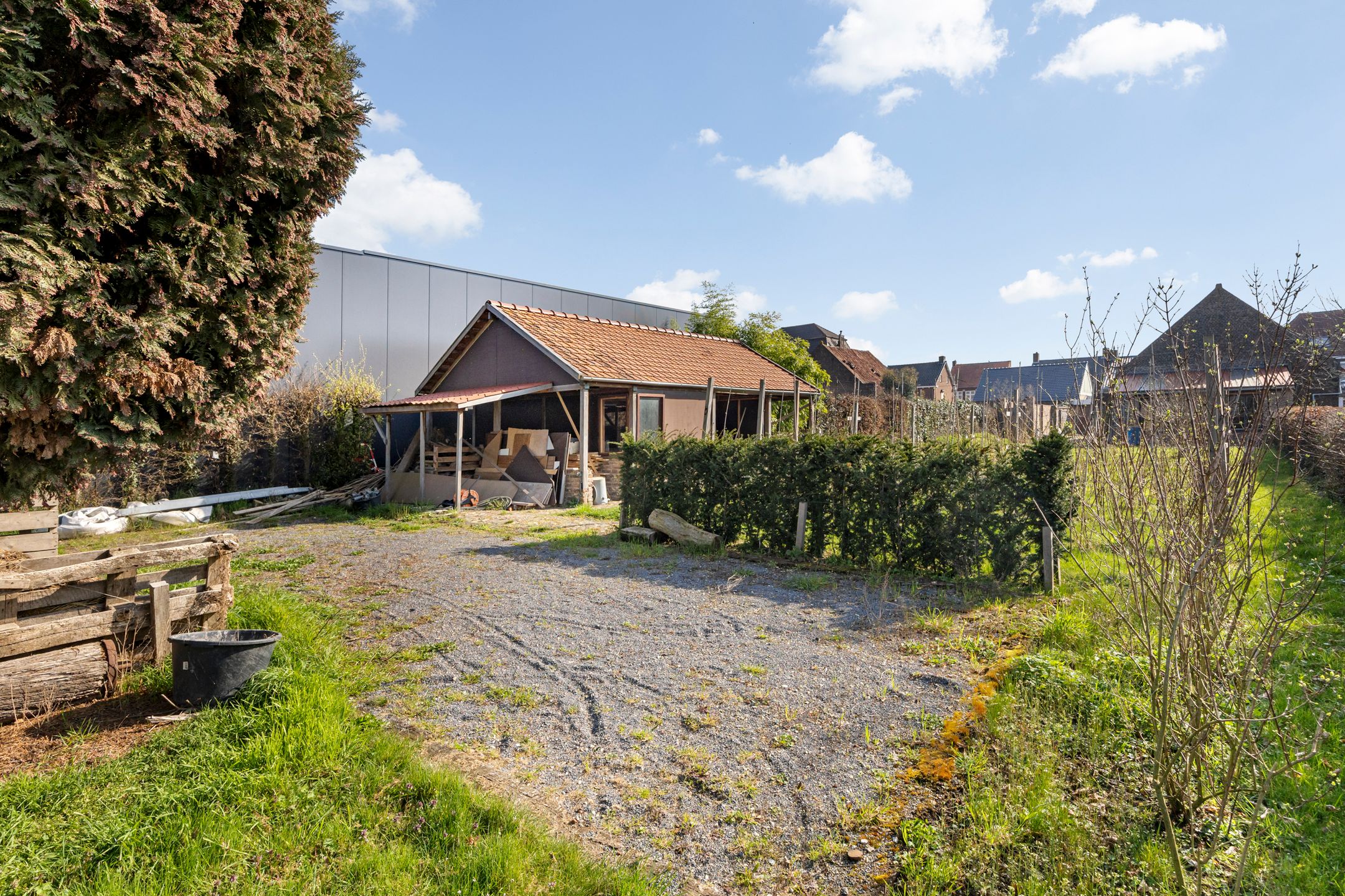 Unique Property with Historic Barn and Spacious Garden in Echt Centre — 16