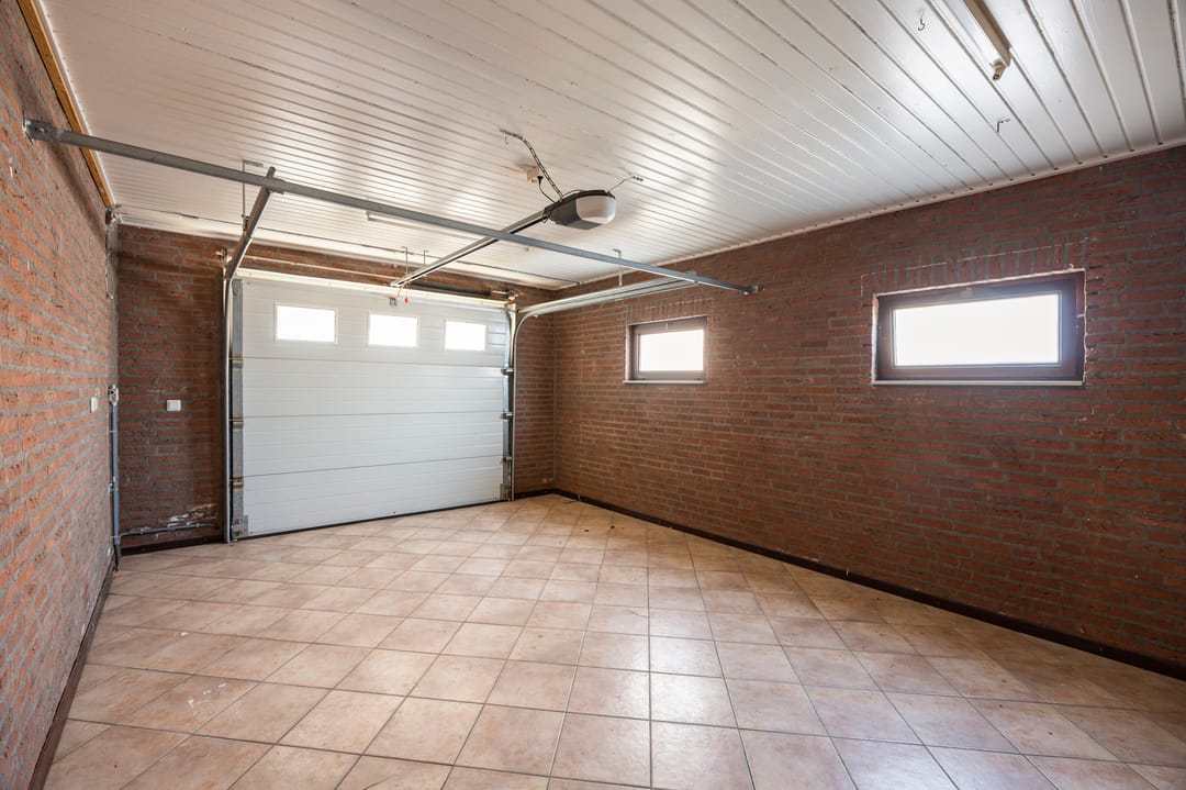 Unique Property with Historic Barn and Spacious Garden in Echt Centre — 45