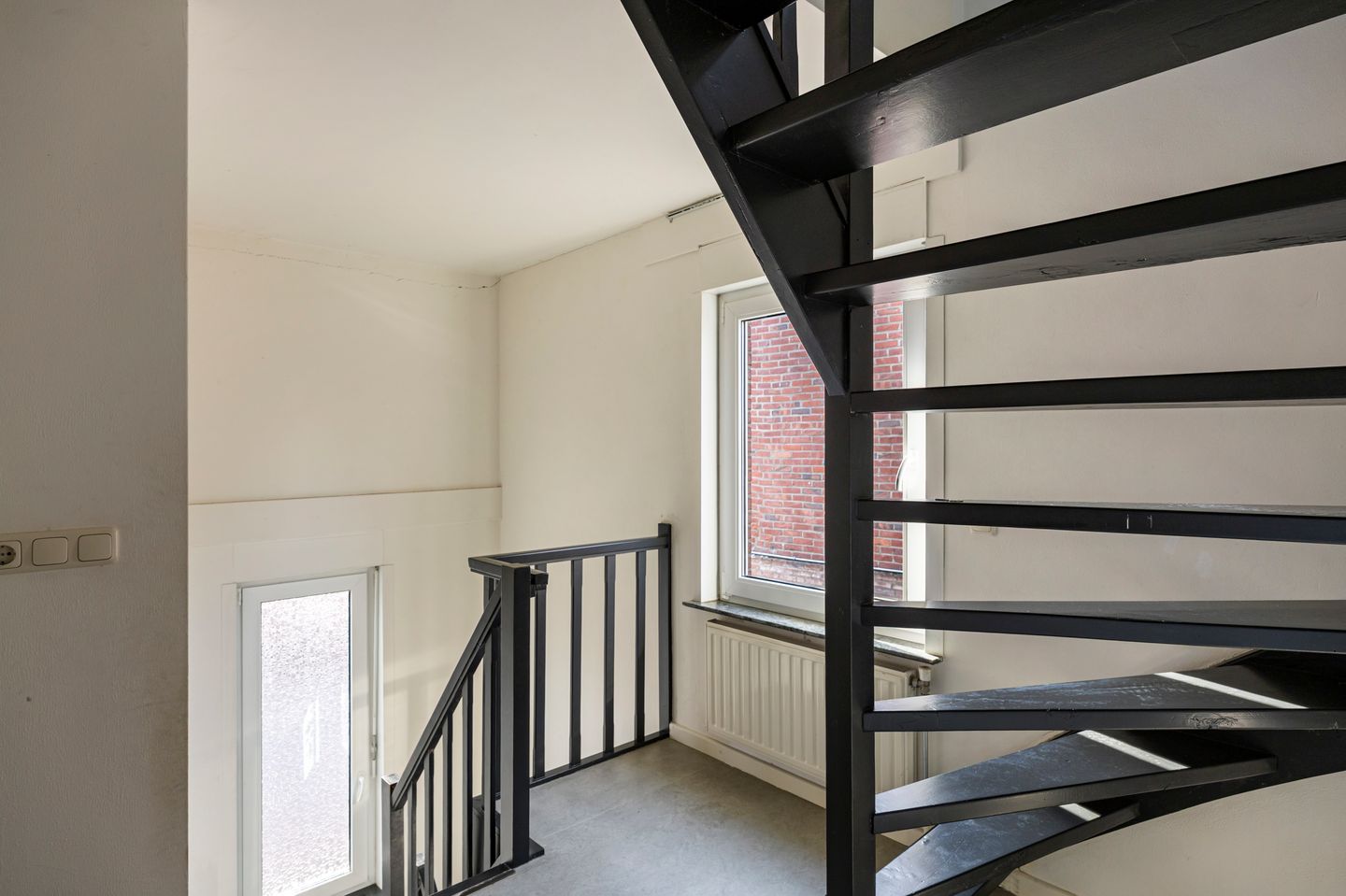 Unique Property with Historic Barn and Spacious Garden in Echt Centre — 42