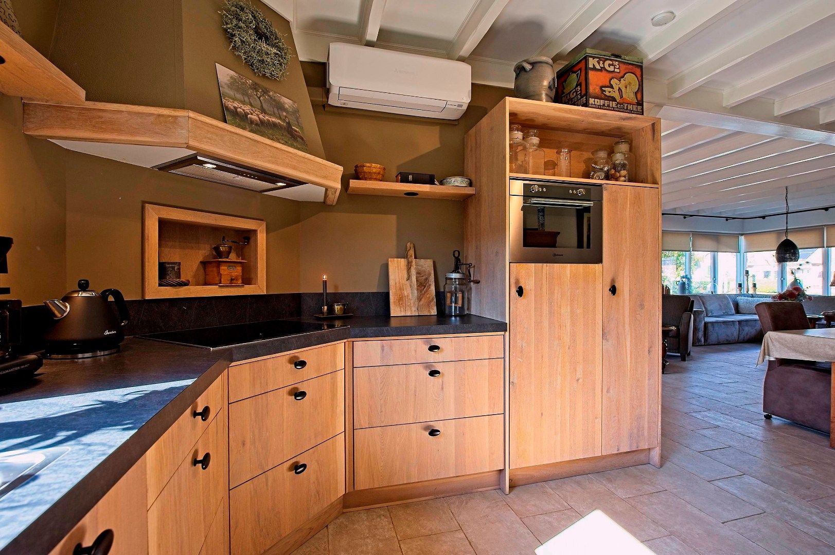 Foto 33 van Poortwegje 8