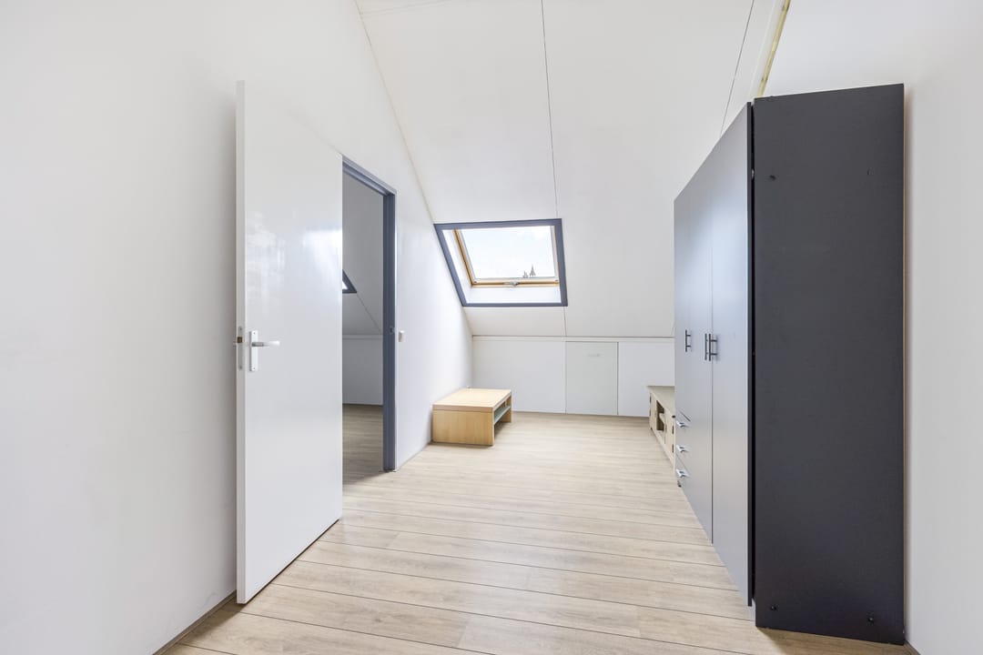 Sustainable family home with 4 bedrooms and sunny south-facing garden in Goirke, Tilburg — 23