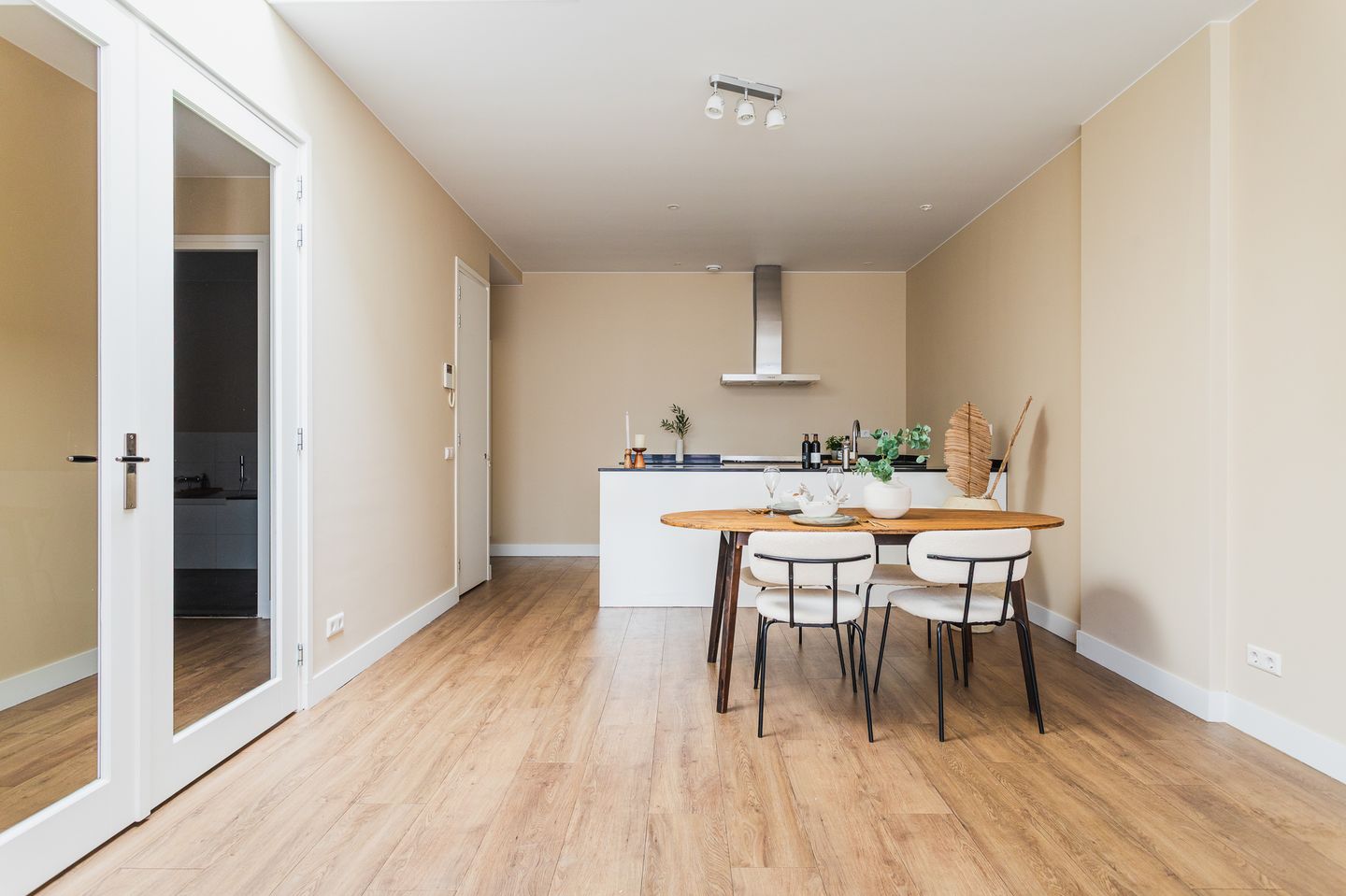 Photo 10 of Obrechtstraat 411