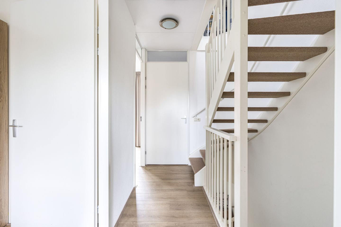 Sustainable family home with 4 bedrooms and sunny south-facing garden in Goirke, Tilburg — 19