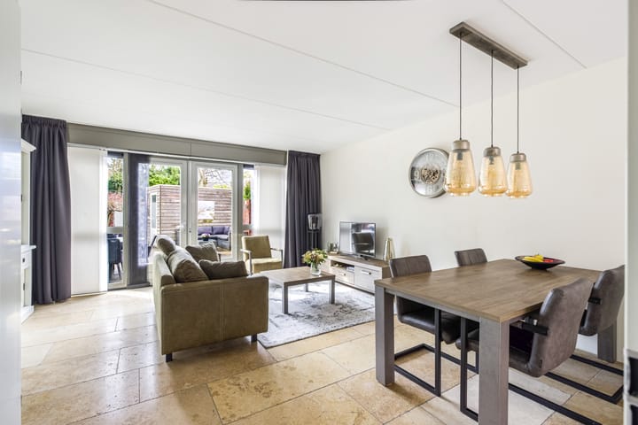 Foto 2 van Sint Eustatiusstraat 66