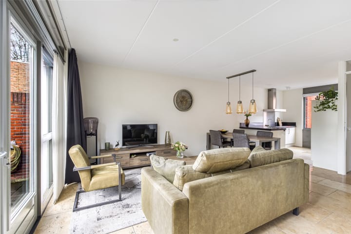 Foto 3 van Sint Eustatiusstraat 66