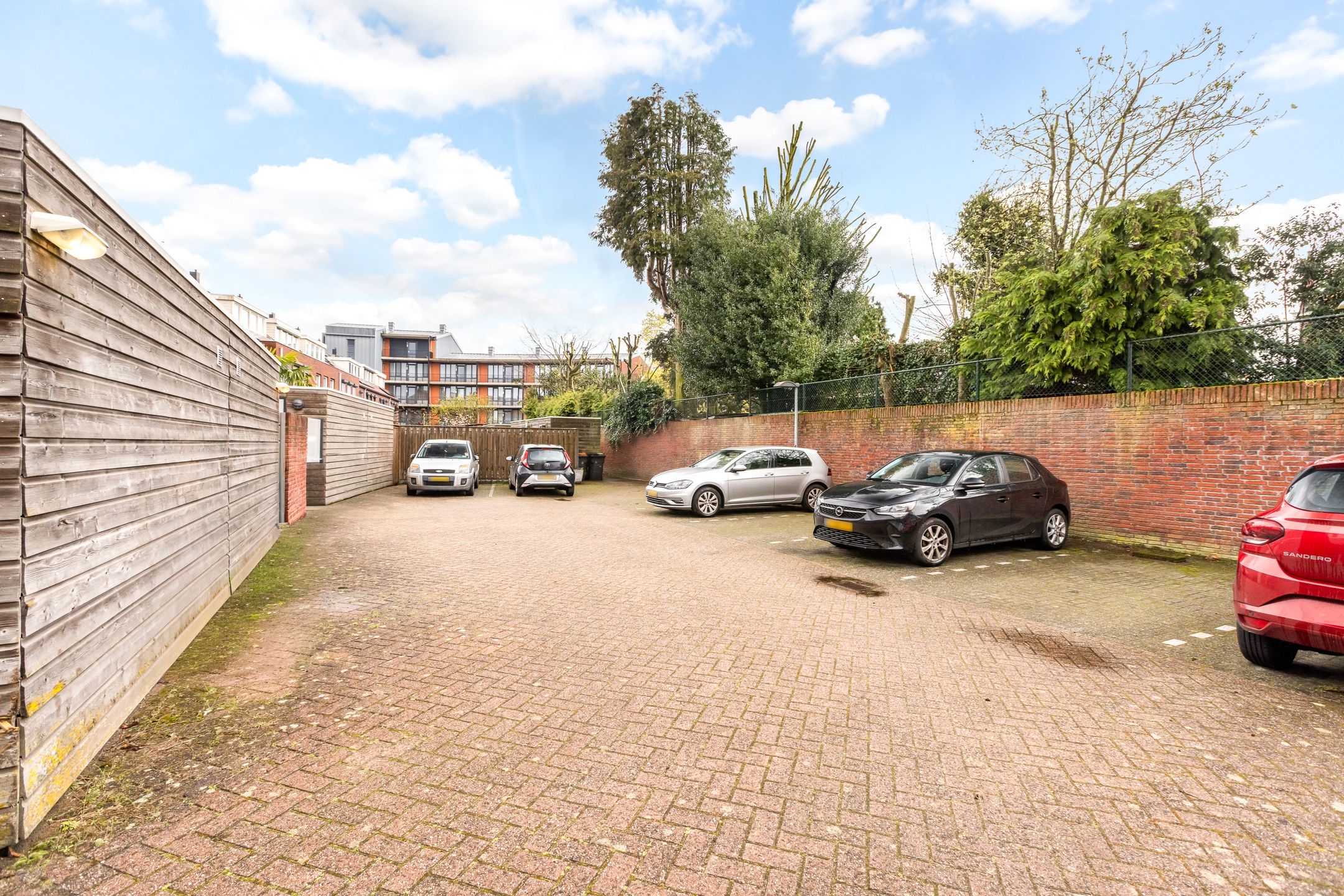 Sustainable family home with 4 bedrooms and sunny south-facing garden in Goirke, Tilburg — 27