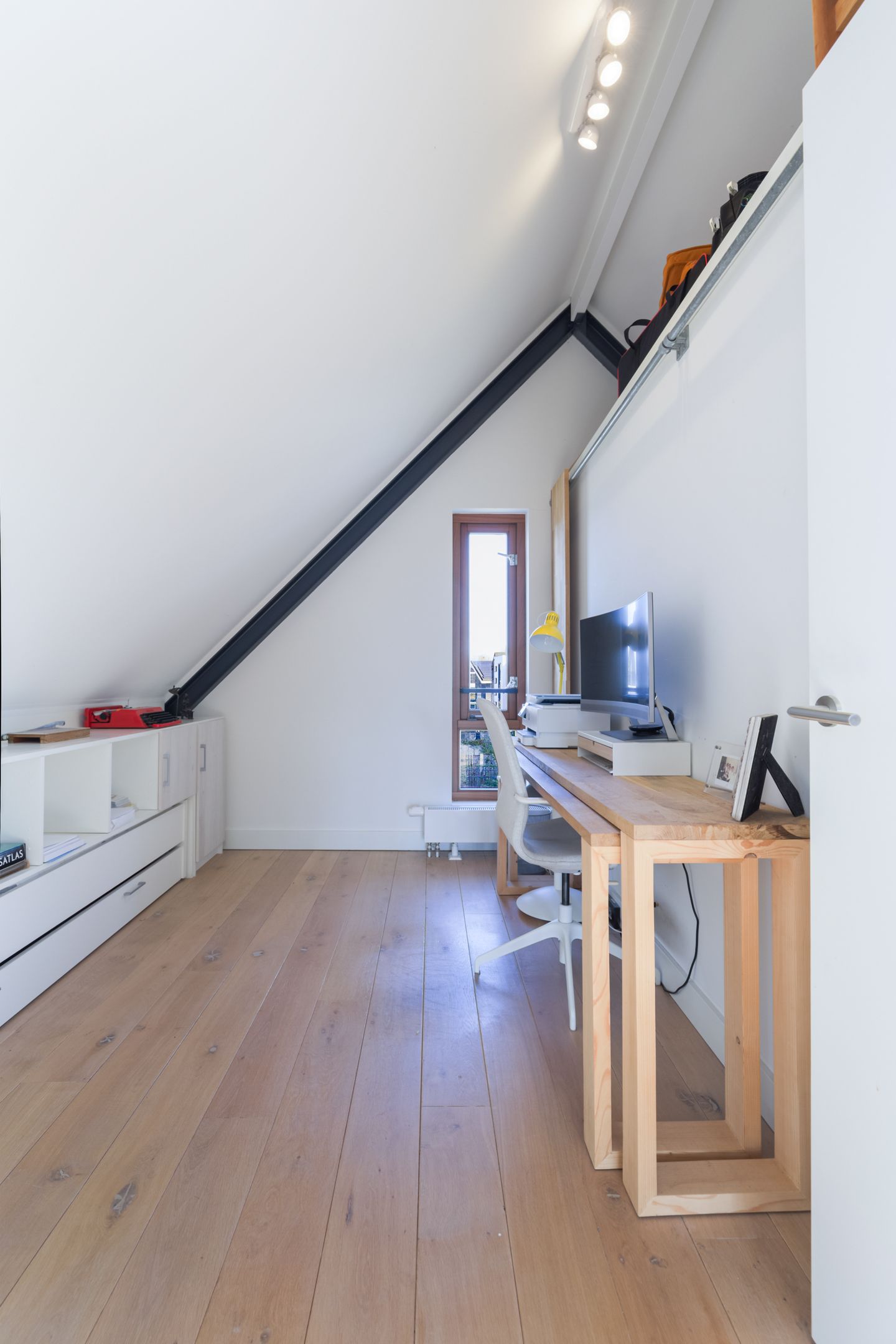 Foto 50 van Pim Jacobsstraat 1