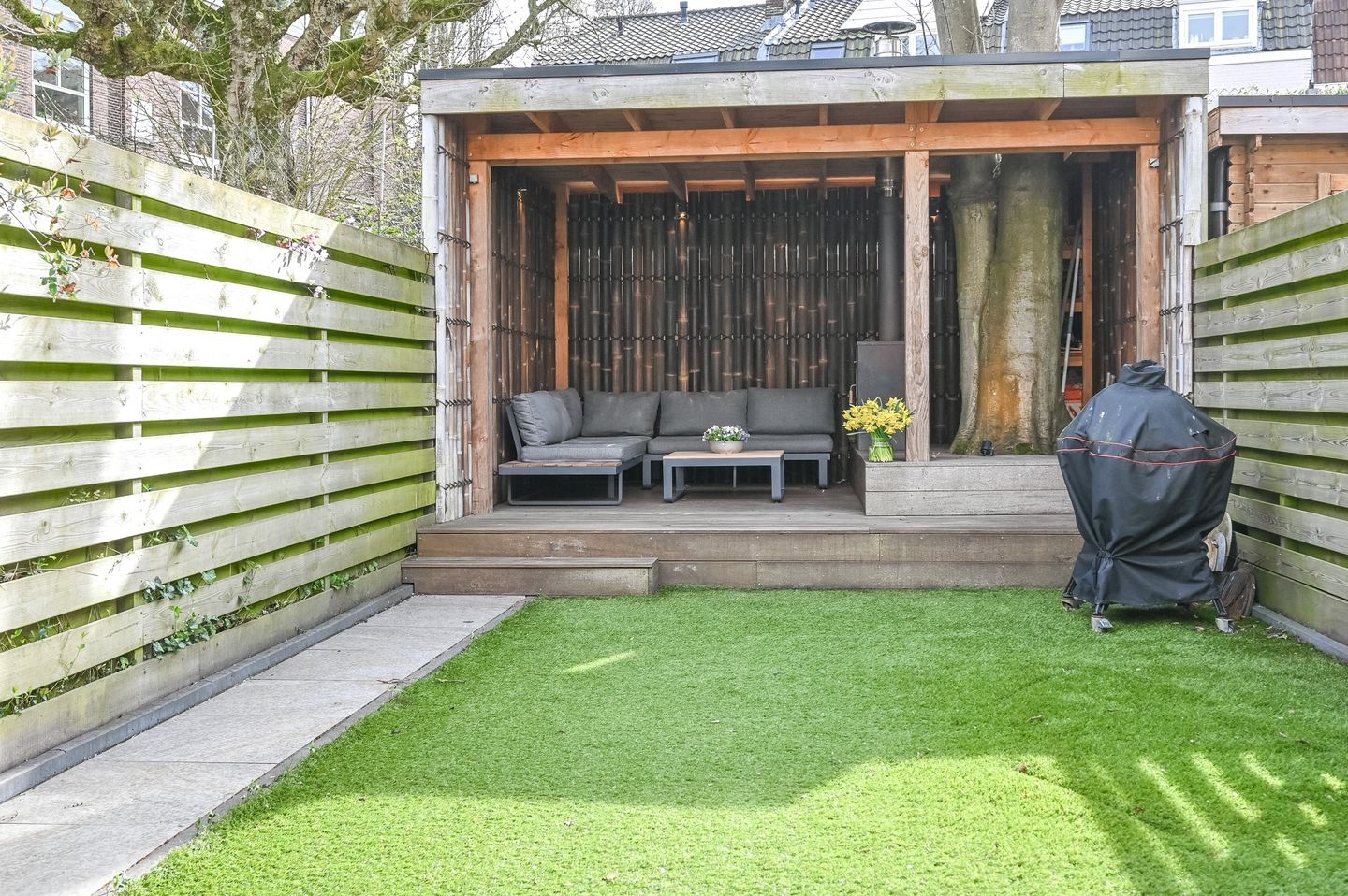 Characterful family home with south-facing garden in Haarlem's Leidsebuurt — 33