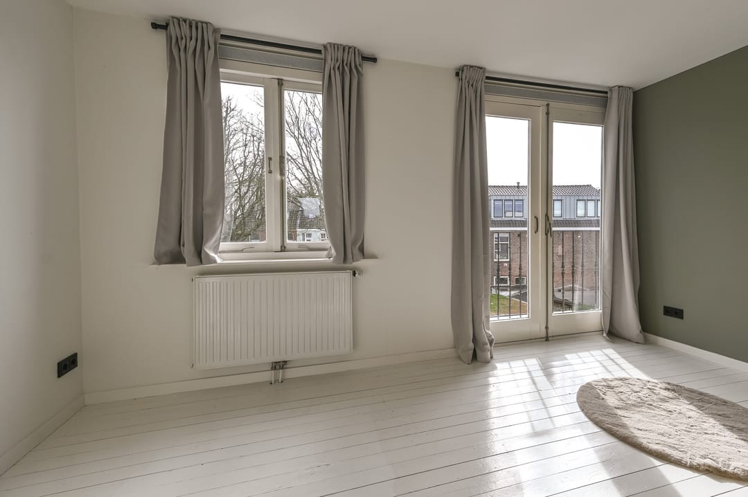 Characterful family home with south-facing garden in Haarlem's Leidsebuurt — 25