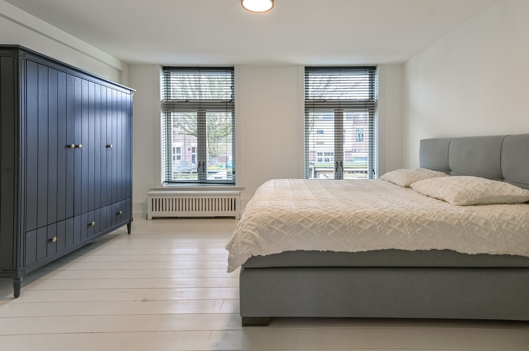 Characterful family home with south-facing garden in Haarlem's Leidsebuurt — 15