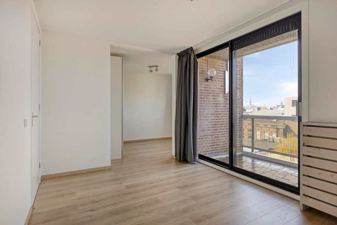Photo 16 of Sint Josephstraat 102