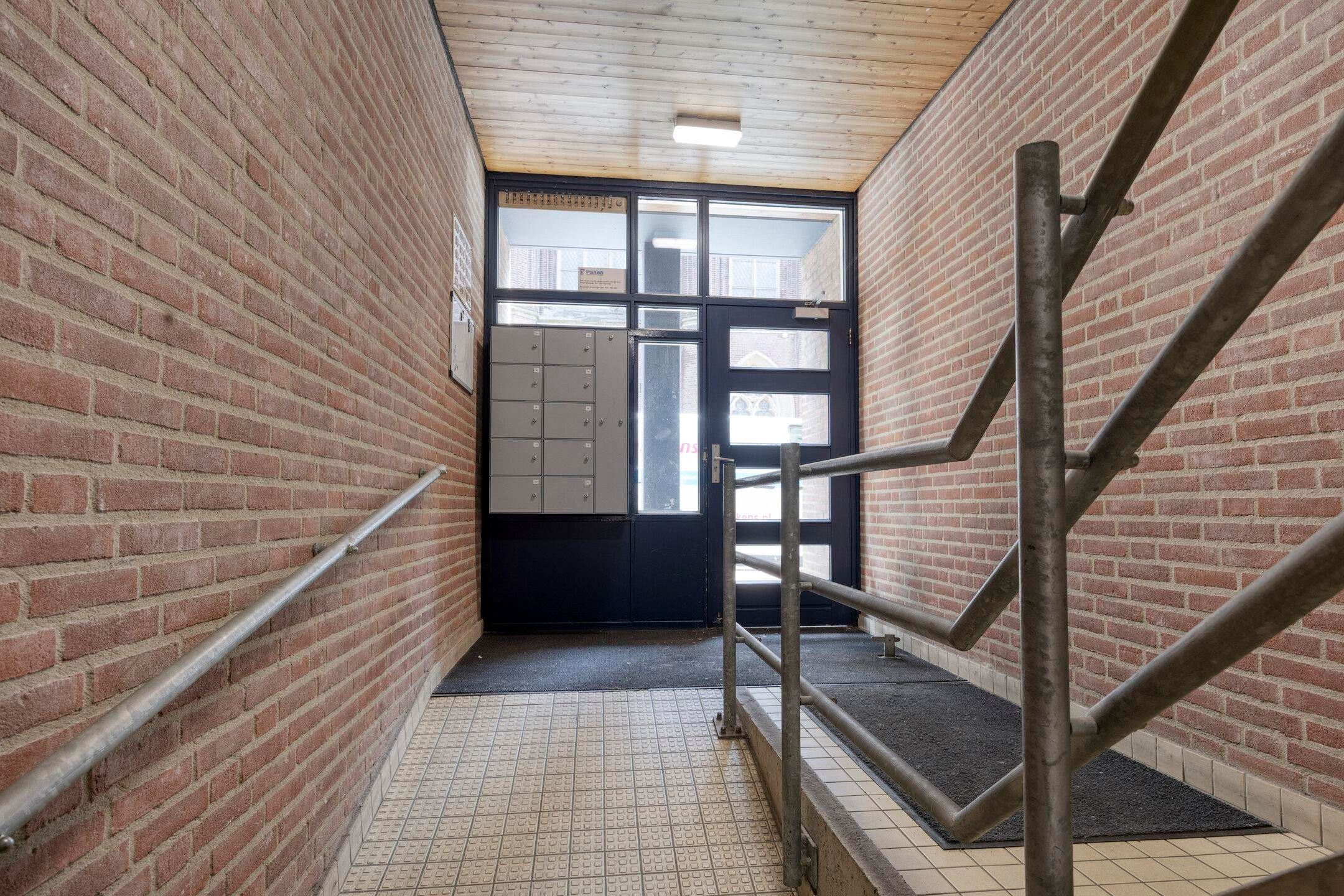 Photo 30 of Sint Josephstraat 102