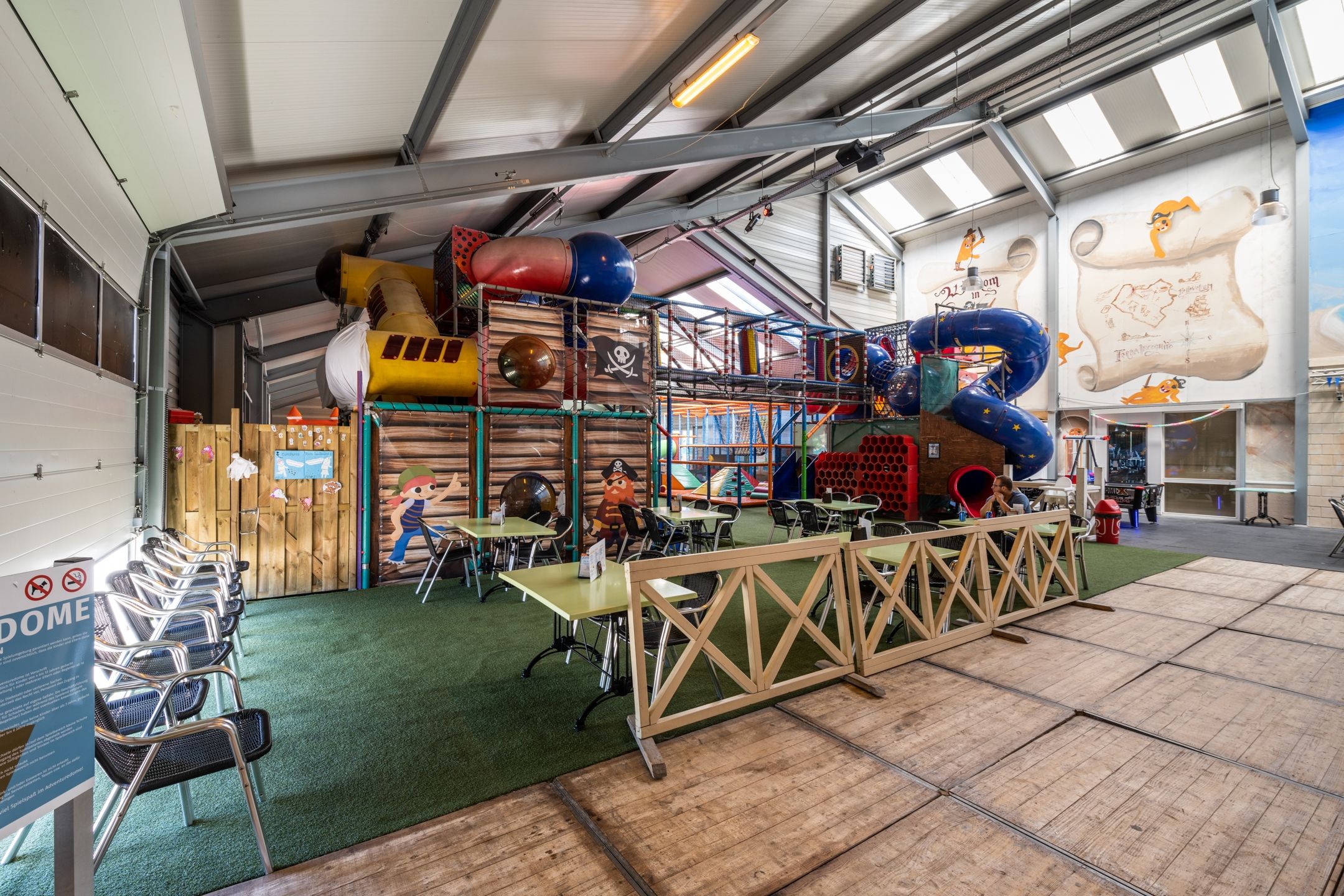 Foto 24 van Parkweg 2-217