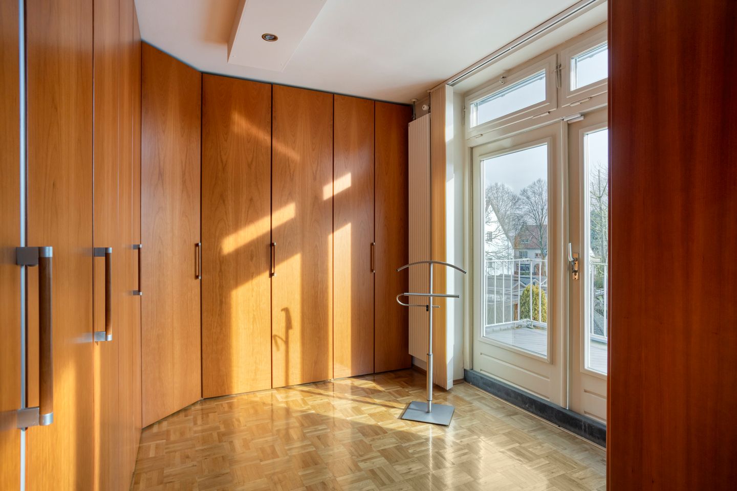 Exceptional detached villa with indoor pool, lift and double occupancy potential in Maastricht — 25