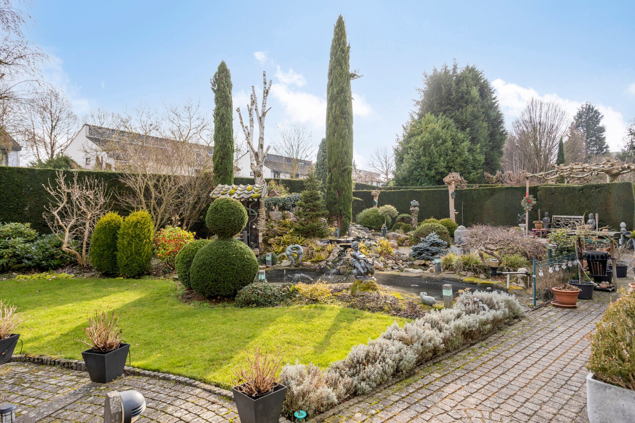 Exceptional detached villa with indoor pool, lift and double occupancy potential in Maastricht — 50