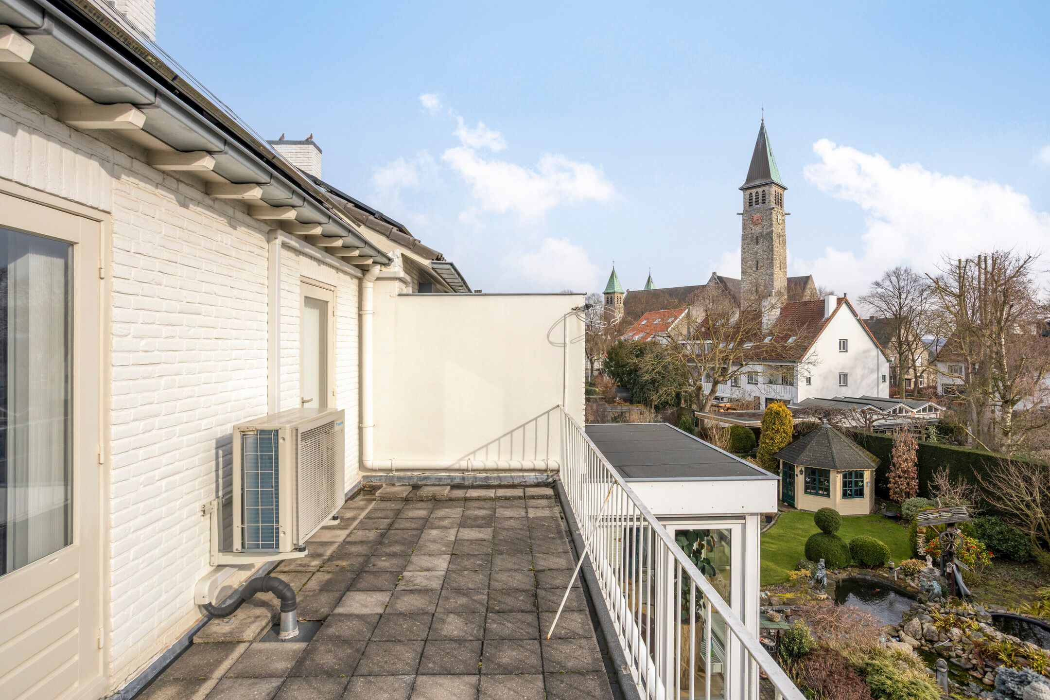 Exceptional detached villa with indoor pool, lift and double occupancy potential in Maastricht — 42