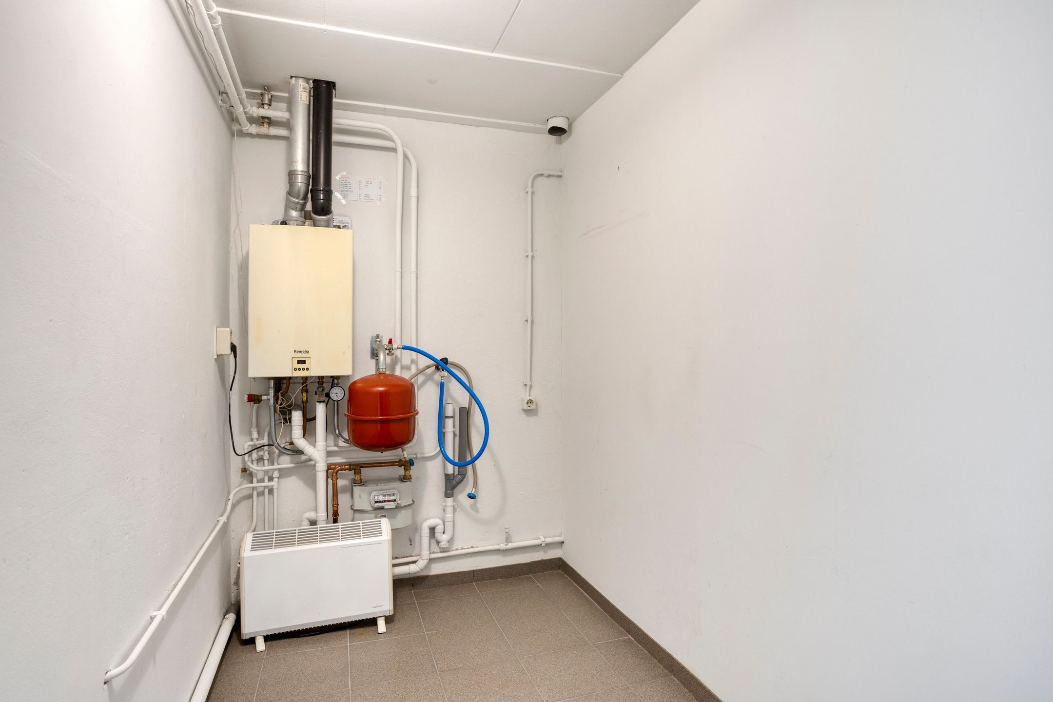 Photo 48 of Heugemer Kerkstraat 9