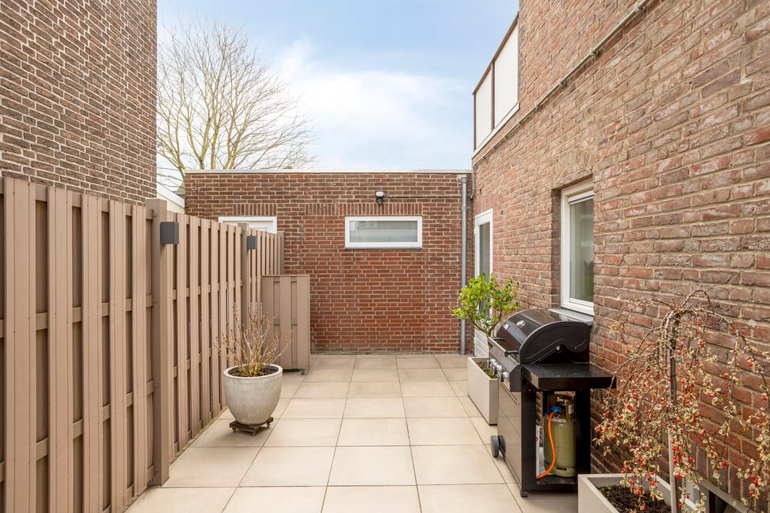 Photo 32 of Heugemer Kerkstraat 9