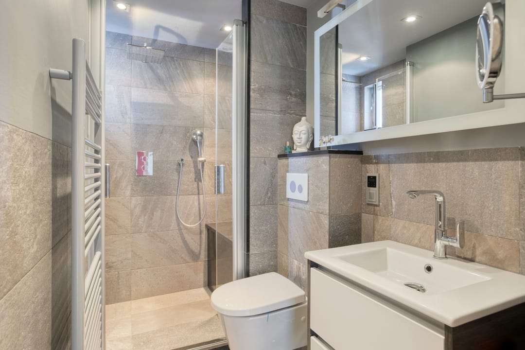 Exceptional detached villa with indoor pool, lift and double occupancy potential in Maastricht — 31