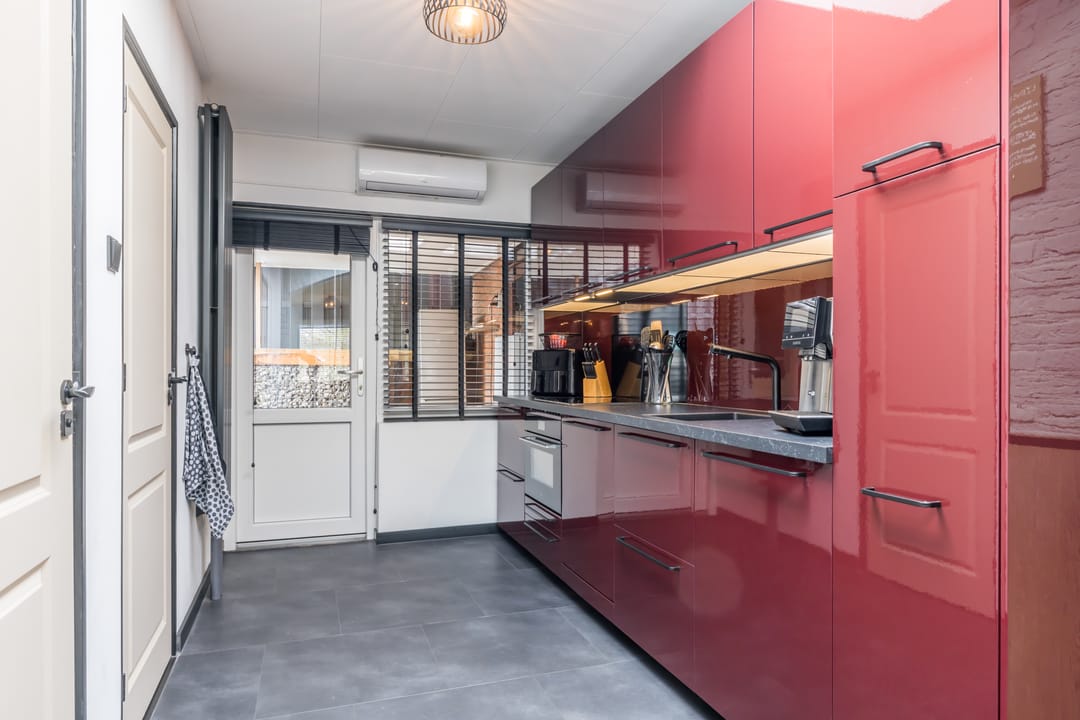 Photo 11 of Torenstraat 17