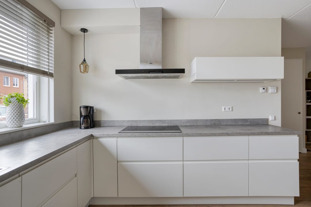 Photo 8 of Zeelandstraat 2