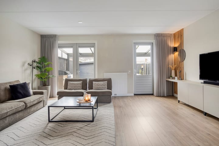 Photo 2 of Zeelandstraat 2