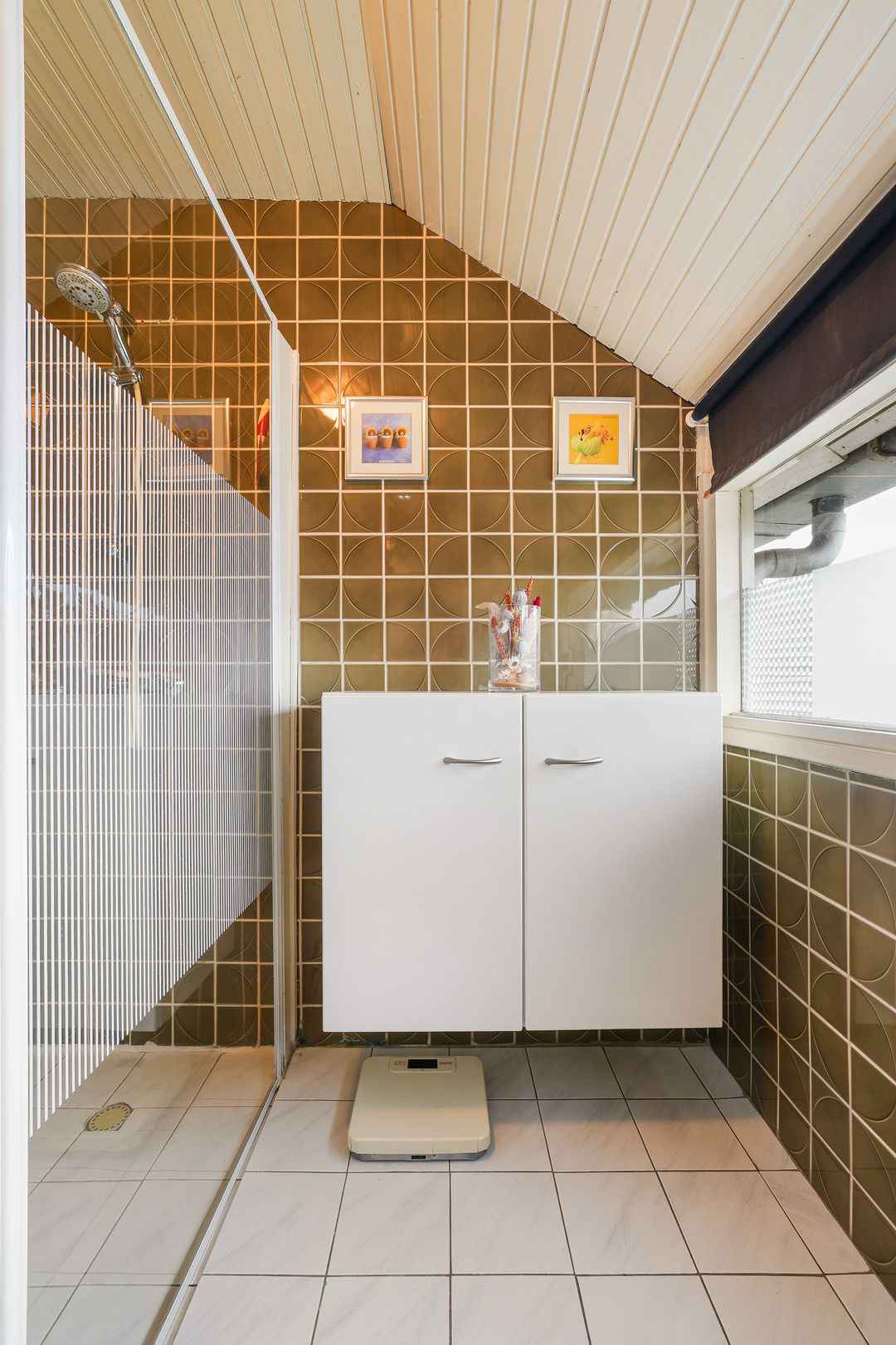 Semi-detached family home with renovation potential in peaceful Liempde — 30