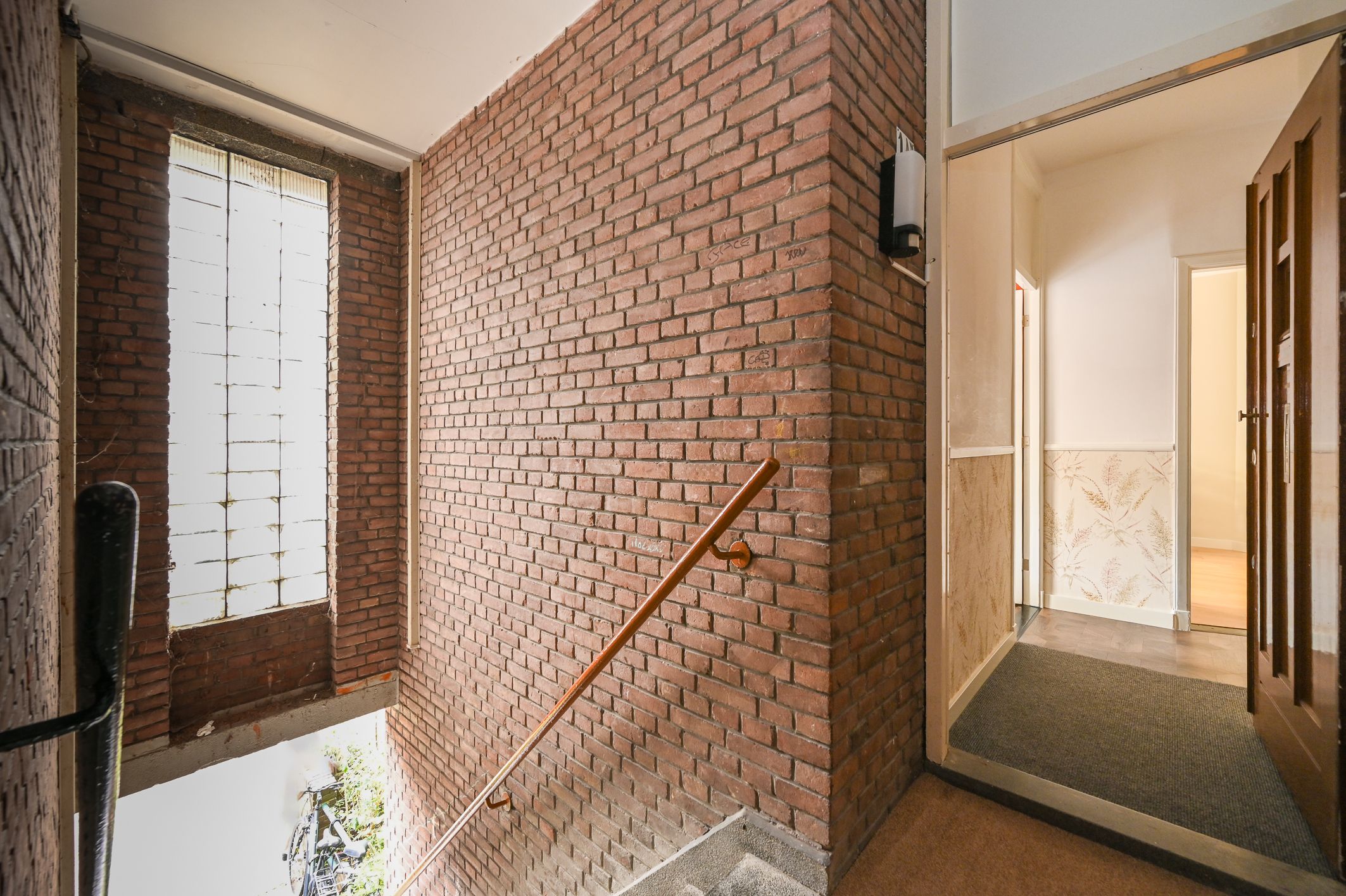 Ready-to-move-in apartment with luxury kitchen in Den Haag Oostbroek-Noord — 21