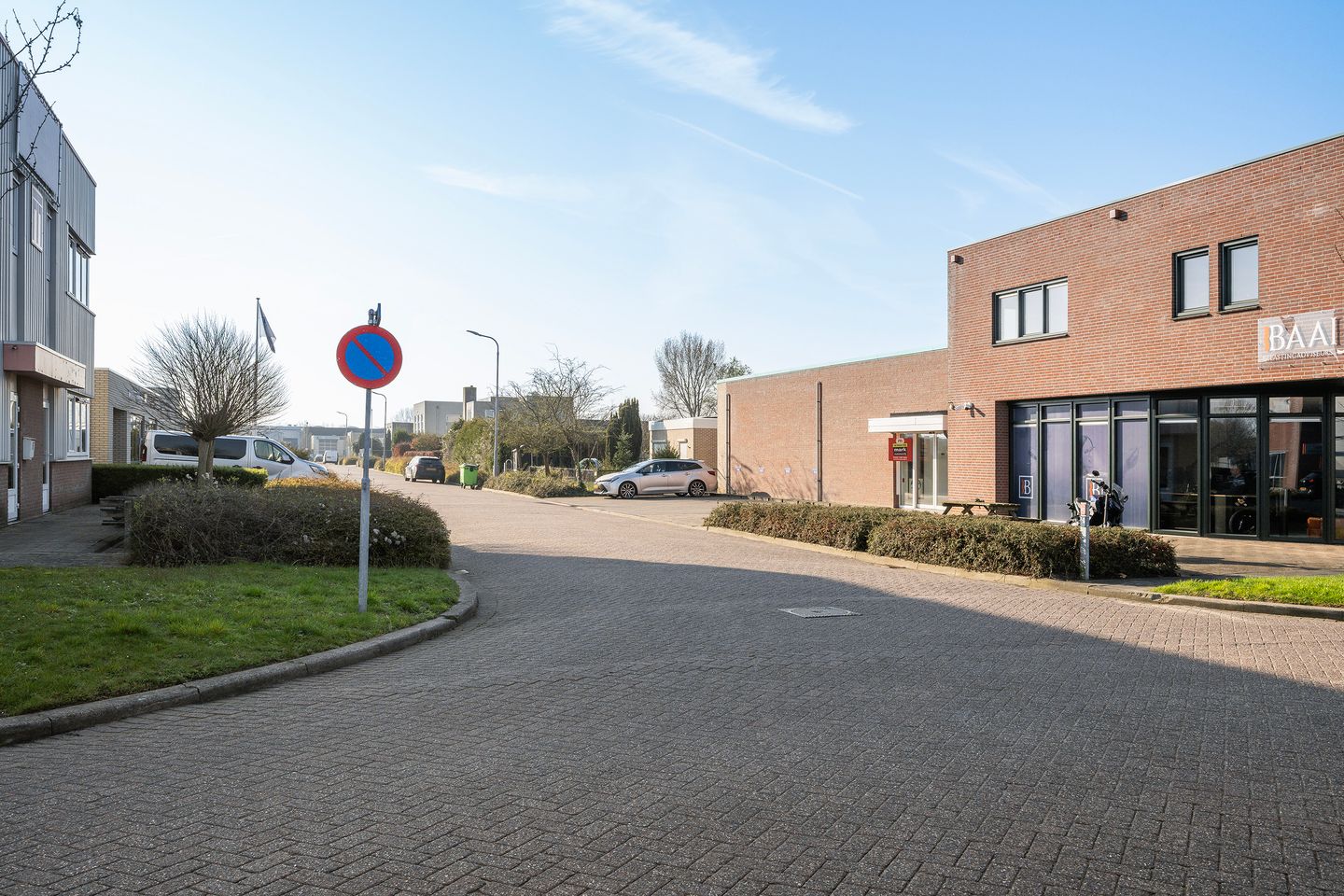 Bekijk foto 1 van Ondernemersweg 19