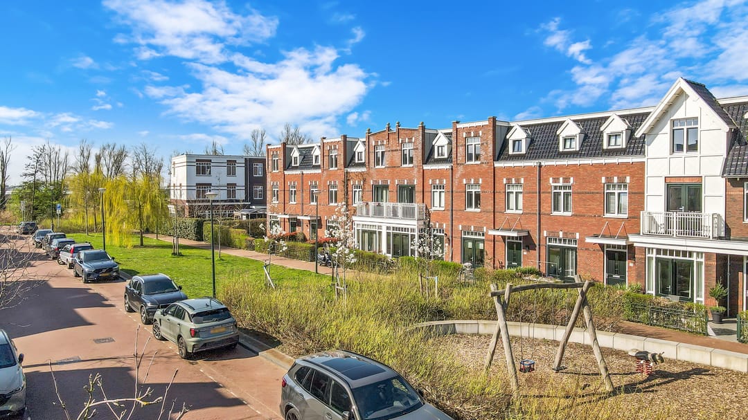 Foto 7 van Thomas Mannsingel 97