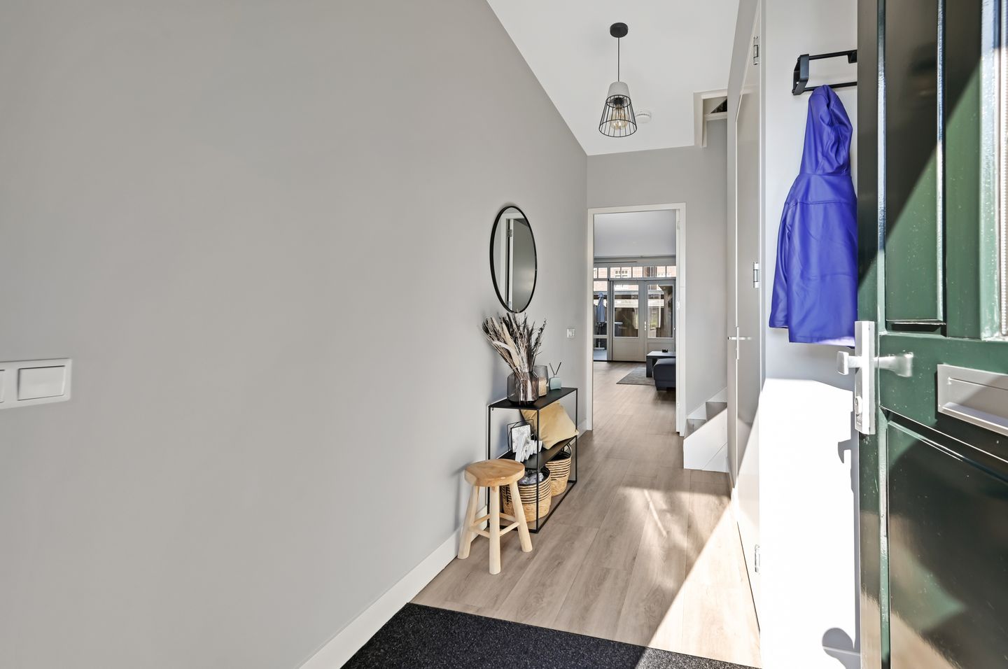 Foto 10 van Thomas Mannsingel 97