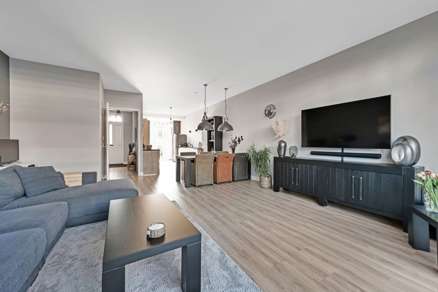 Foto 19 van Thomas Mannsingel 97